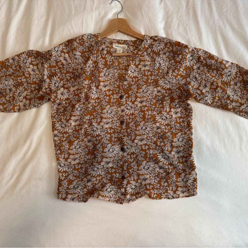 Monteau Floral Patterned Sweater in Brown and White
